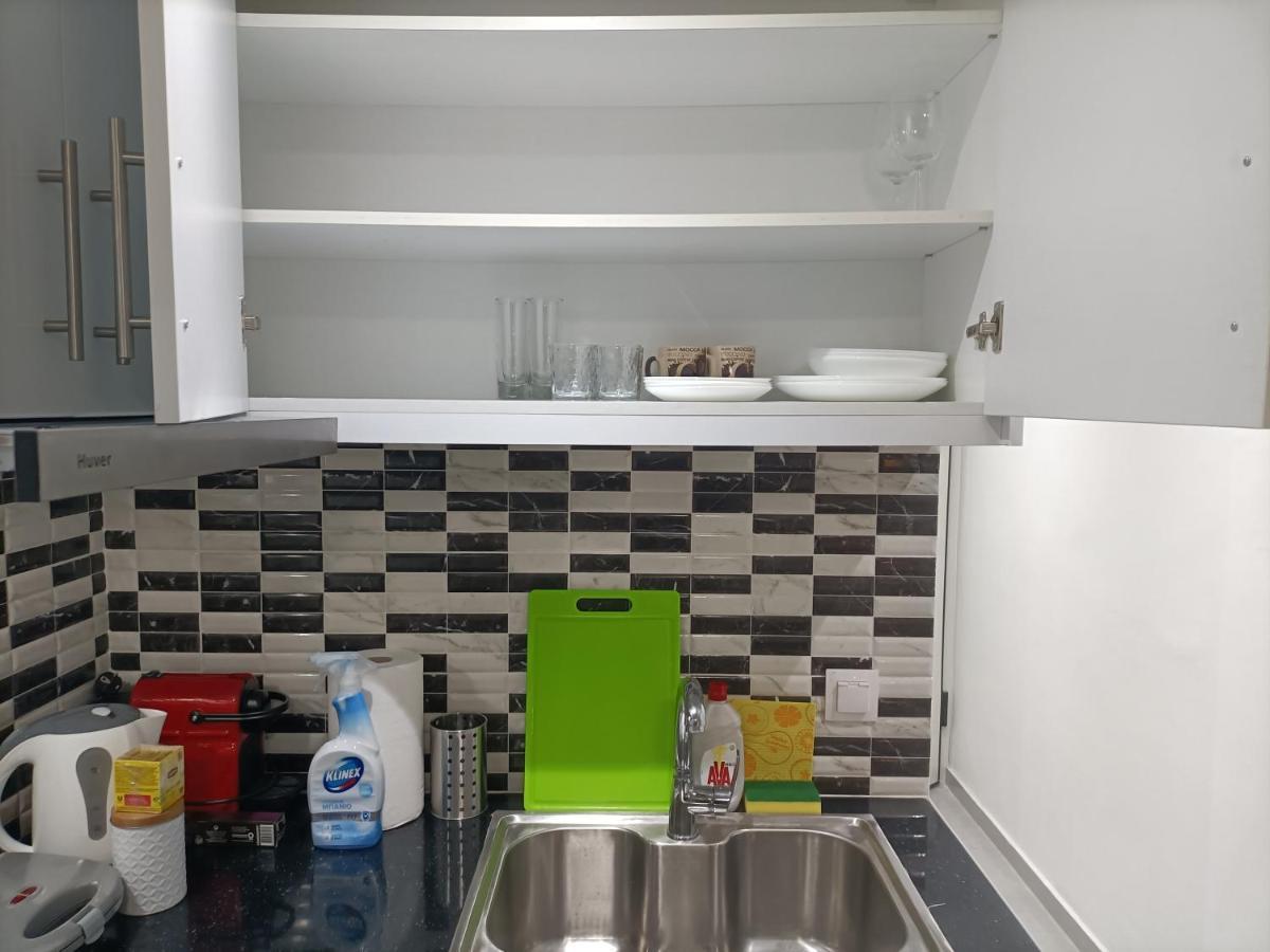 City Adventures Apartment Атина Екстериор снимка