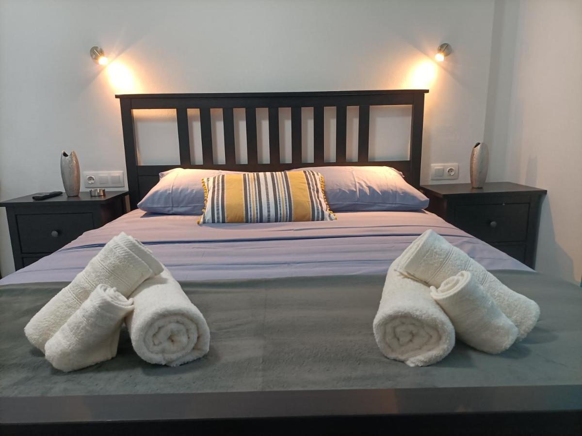 City Adventures Apartment Атина Екстериор снимка
