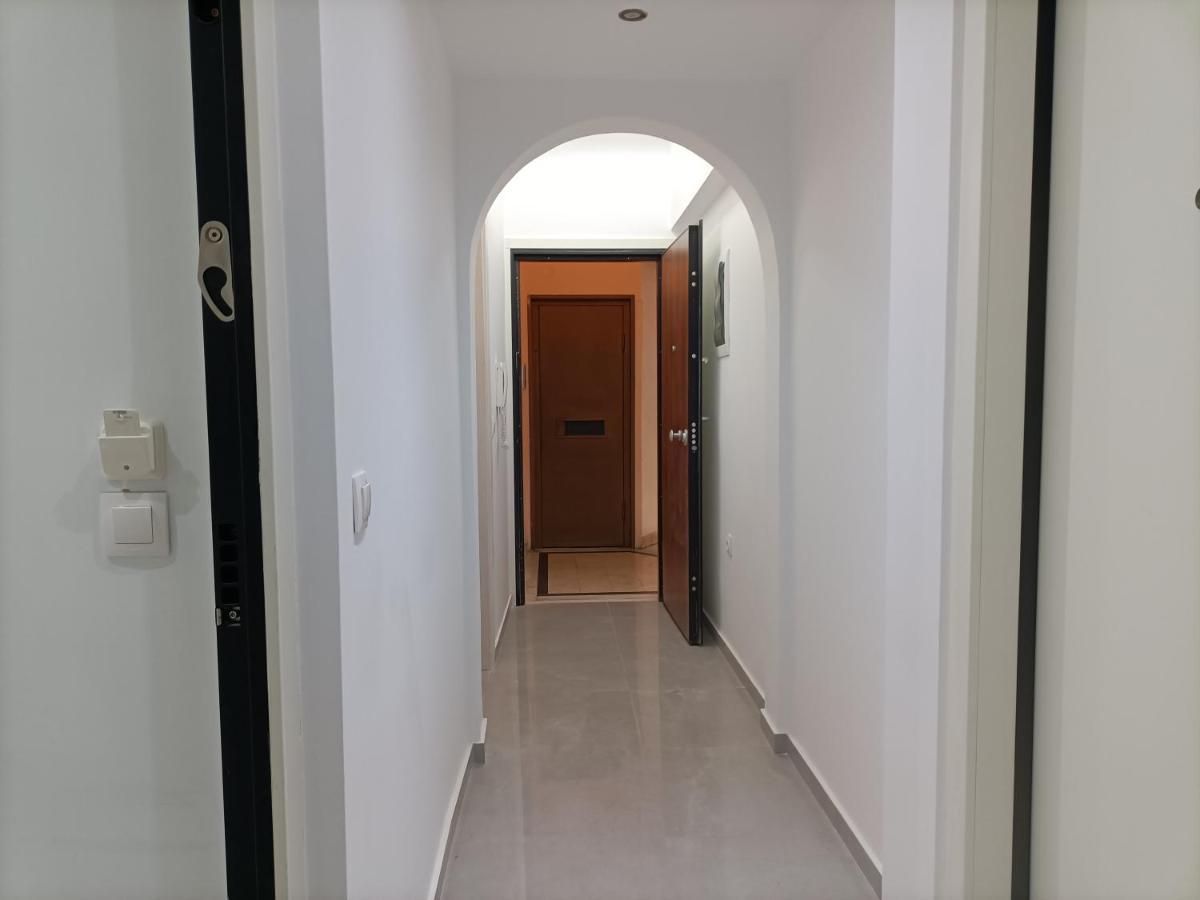City Adventures Apartment Атина Екстериор снимка